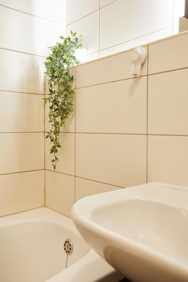 Spacious 2Bdr Apartment Near Business District Záhřeb Exteriér fotografie