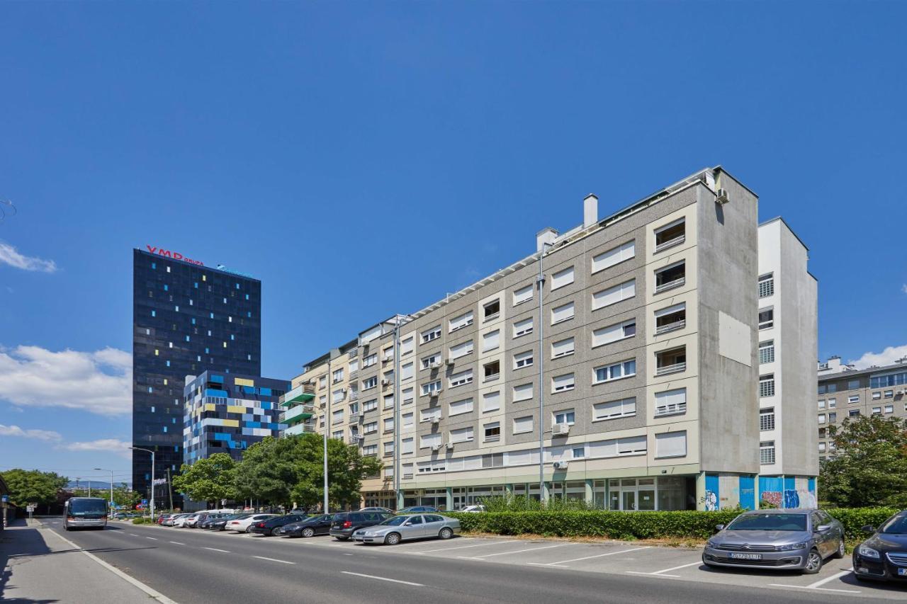 Spacious 2Bdr Apartment Near Business District Záhřeb Exteriér fotografie